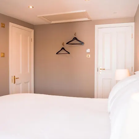 Bed & Breakfast The Wellington Heifer 3*